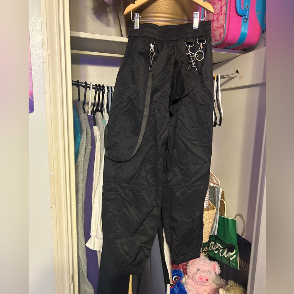 Kids baggy pants.